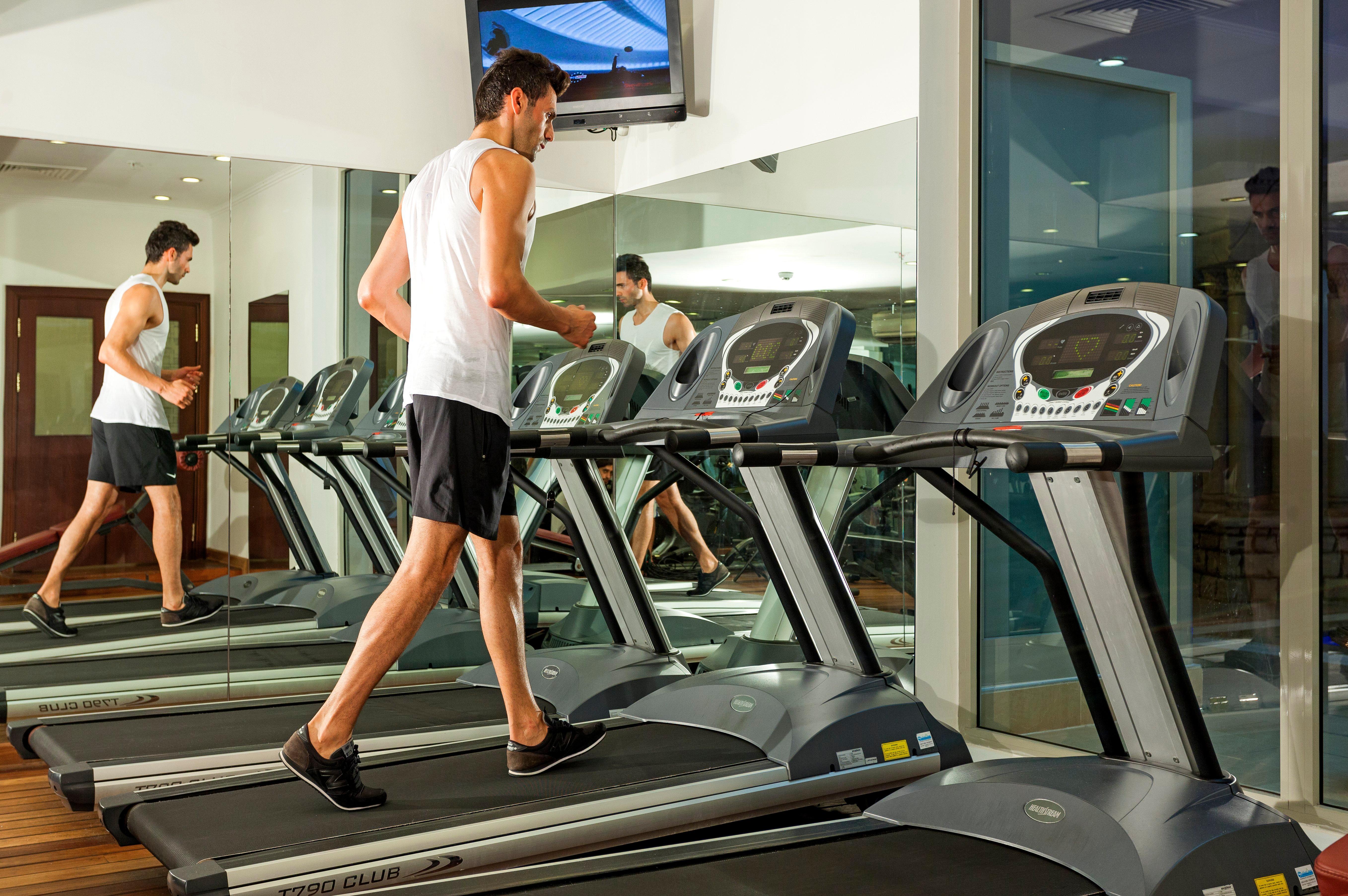 Crowne Plaza Antalya, An Ihg Hotel Exterior photo A treadmill