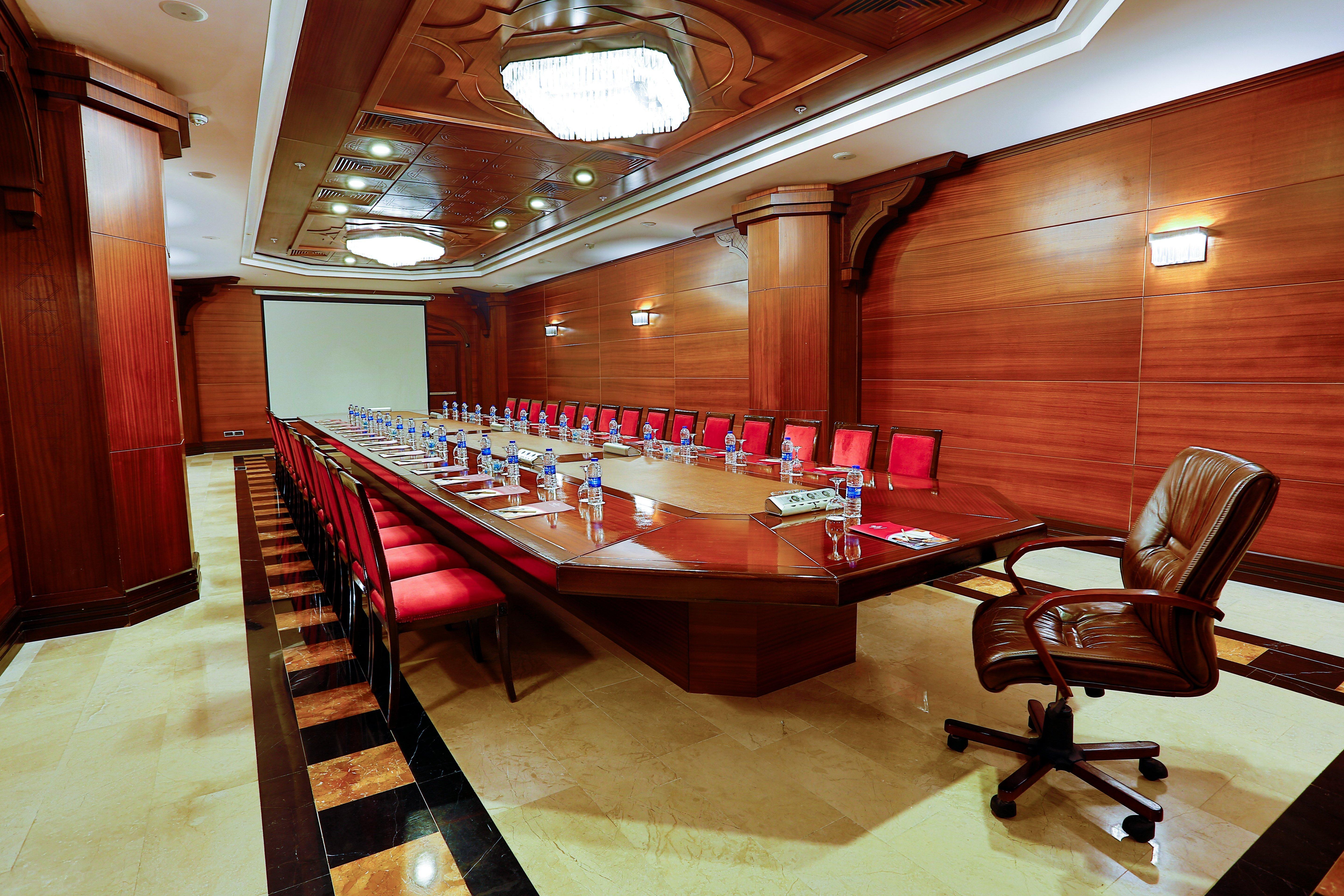 Crowne Plaza Antalya, An Ihg Hotel Exterior photo The boardroom of the National Assembly